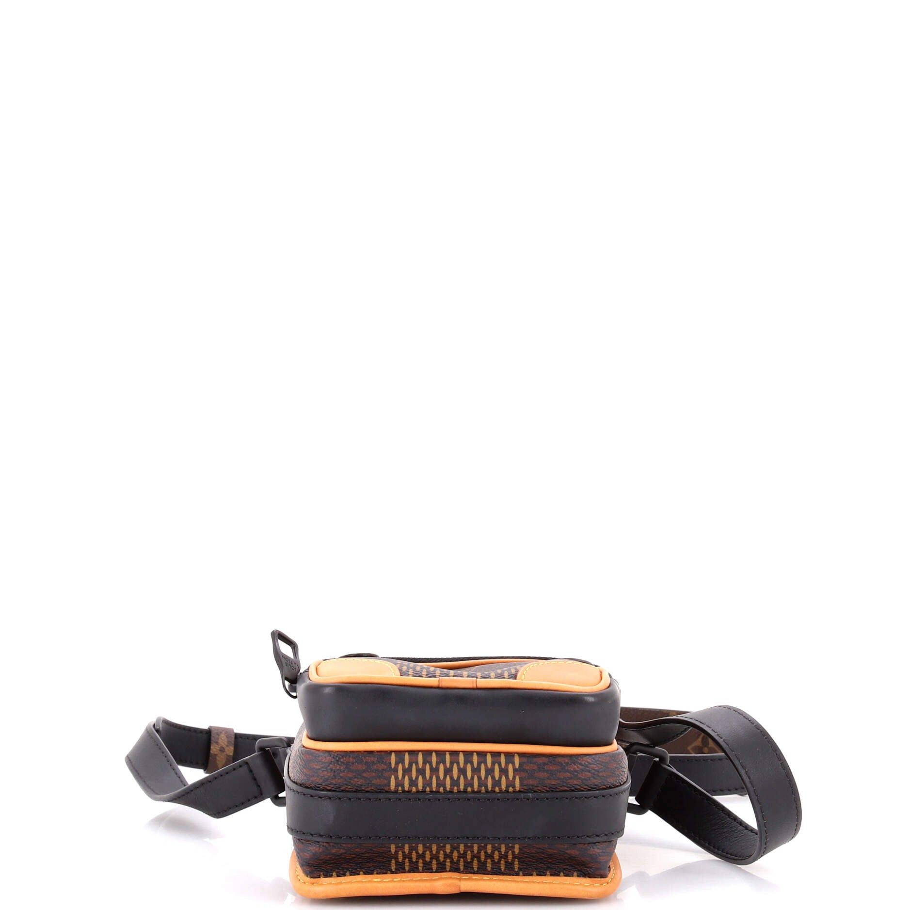 Louis Vuitton Nigo Amazone Messenger Bag Size ONE SIZE - 4 Thumbnail