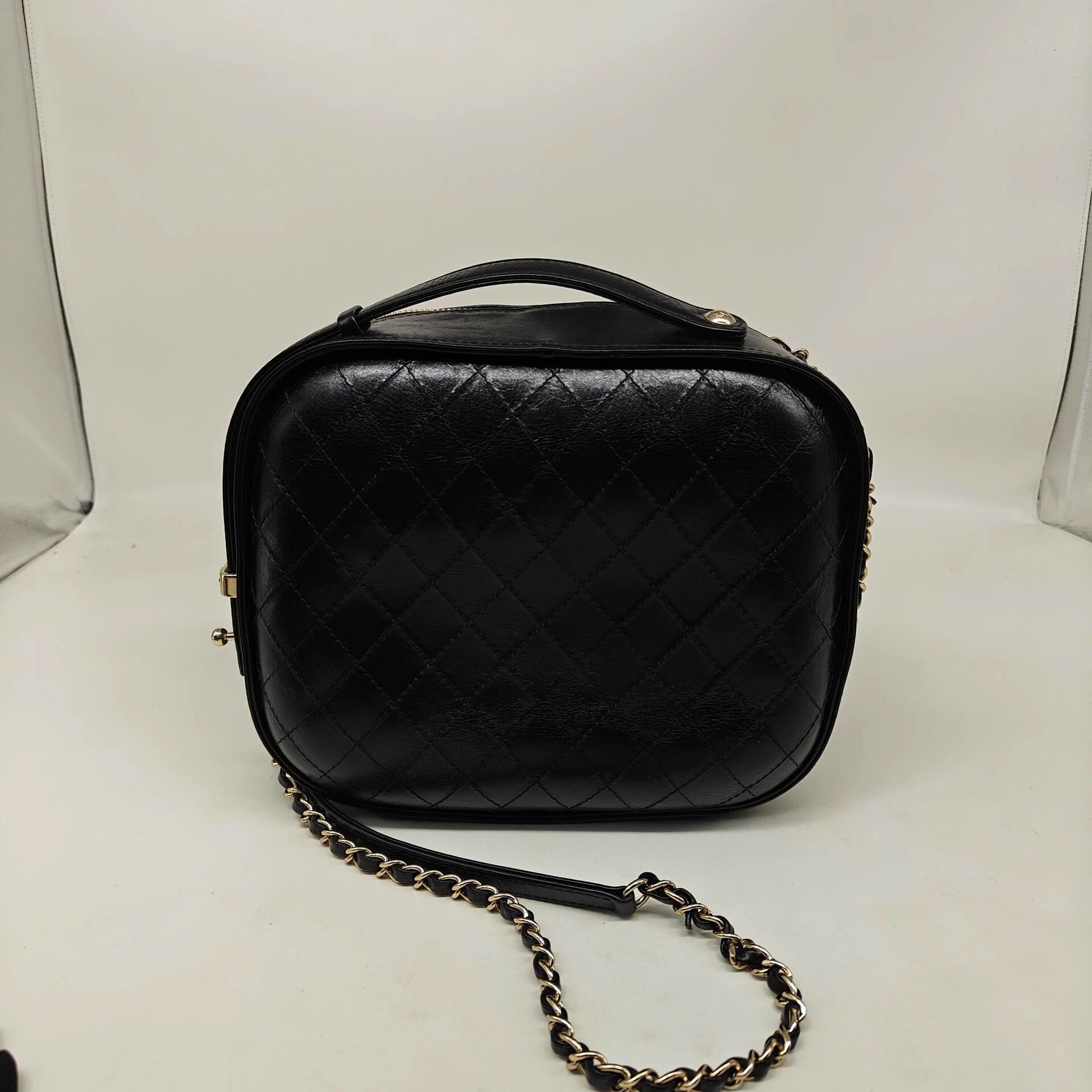 Chanel Pre-loved Bag Very good condition Size ONE SIZE - 3 Thumbnail