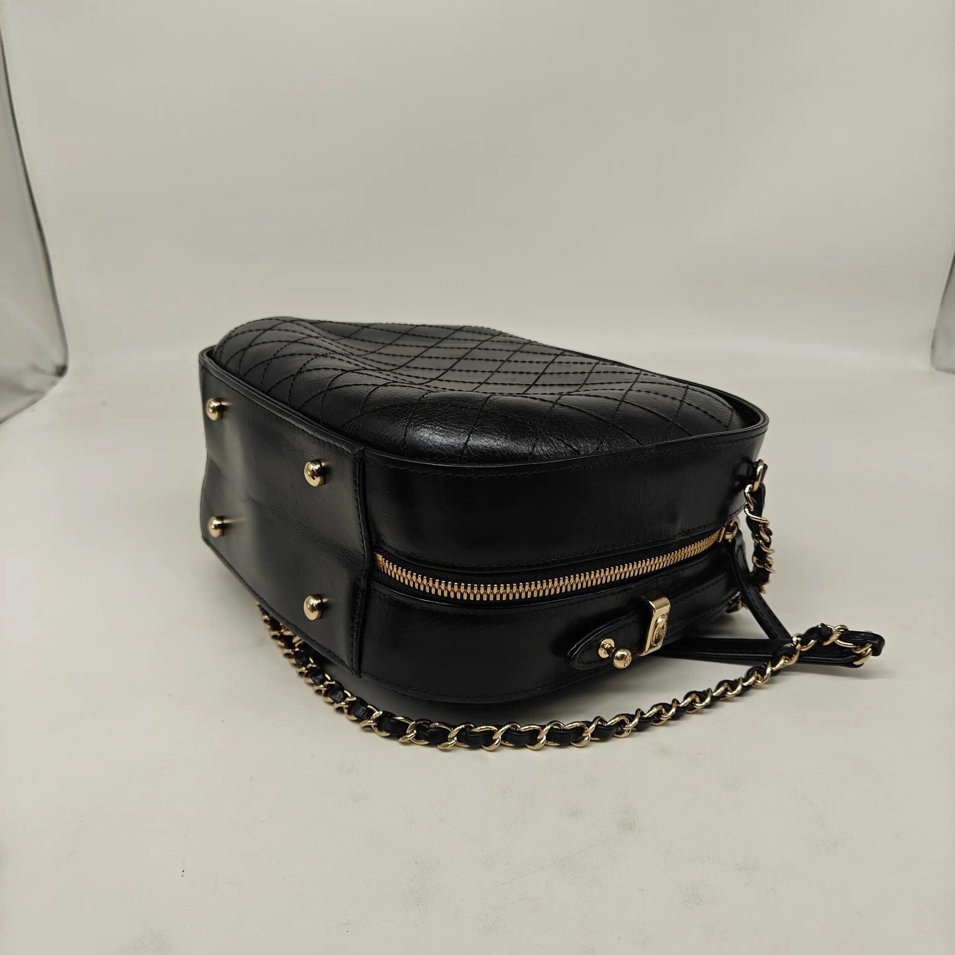 Chanel Pre-loved Bag Very good condition Size ONE SIZE - 7 Thumbnail