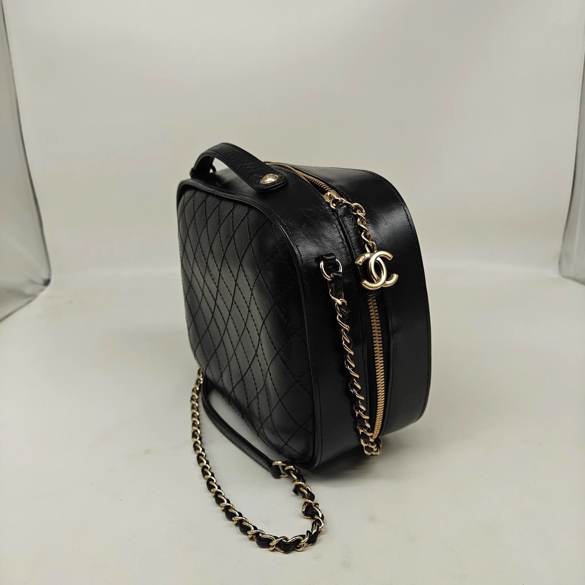 Chanel Pre-loved Bag Very good condition Size ONE SIZE - 4 Thumbnail