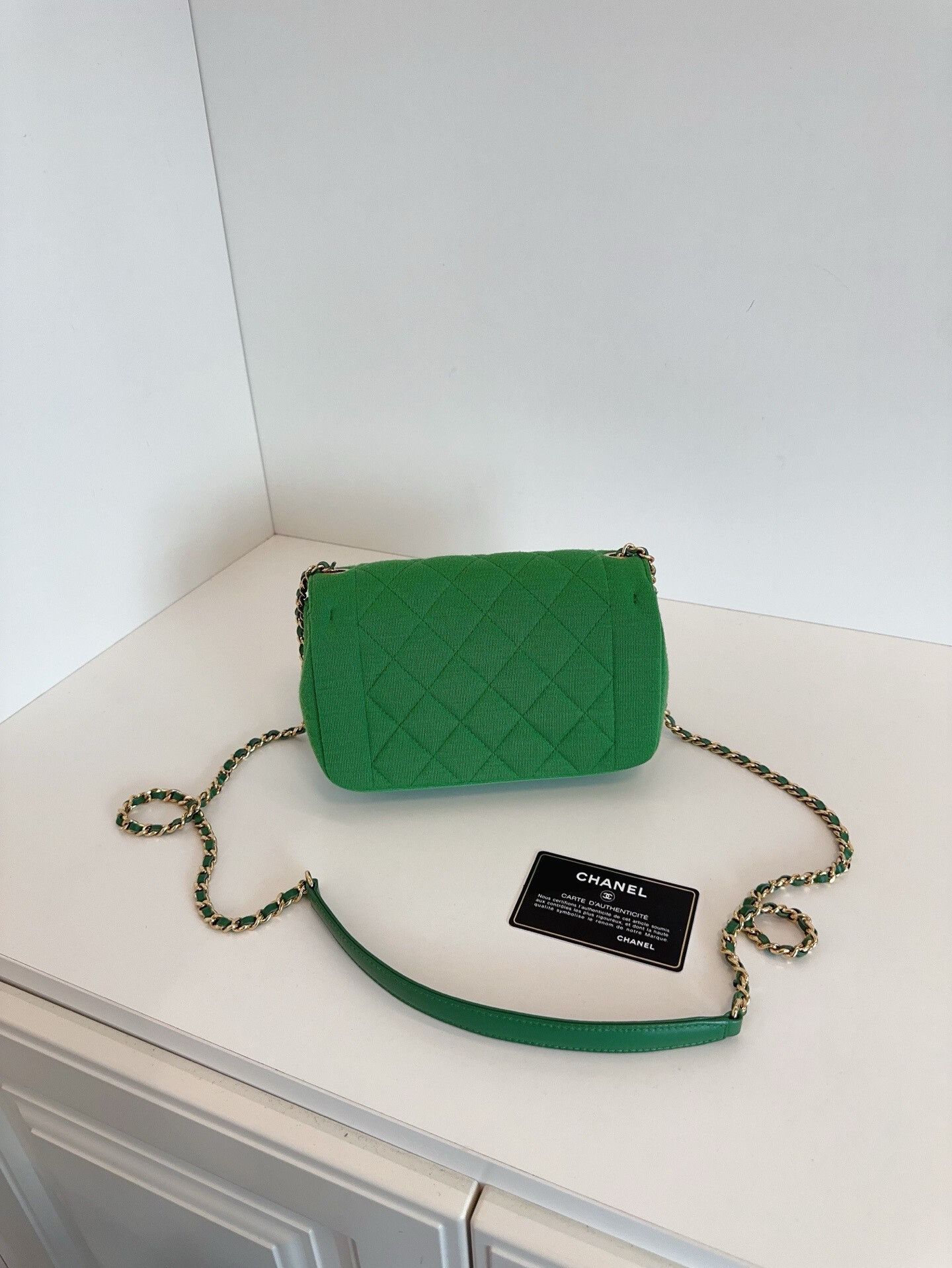 Chanel Pre-loved Bag Very good condition Size ONE SIZE - 2 Thumbnail