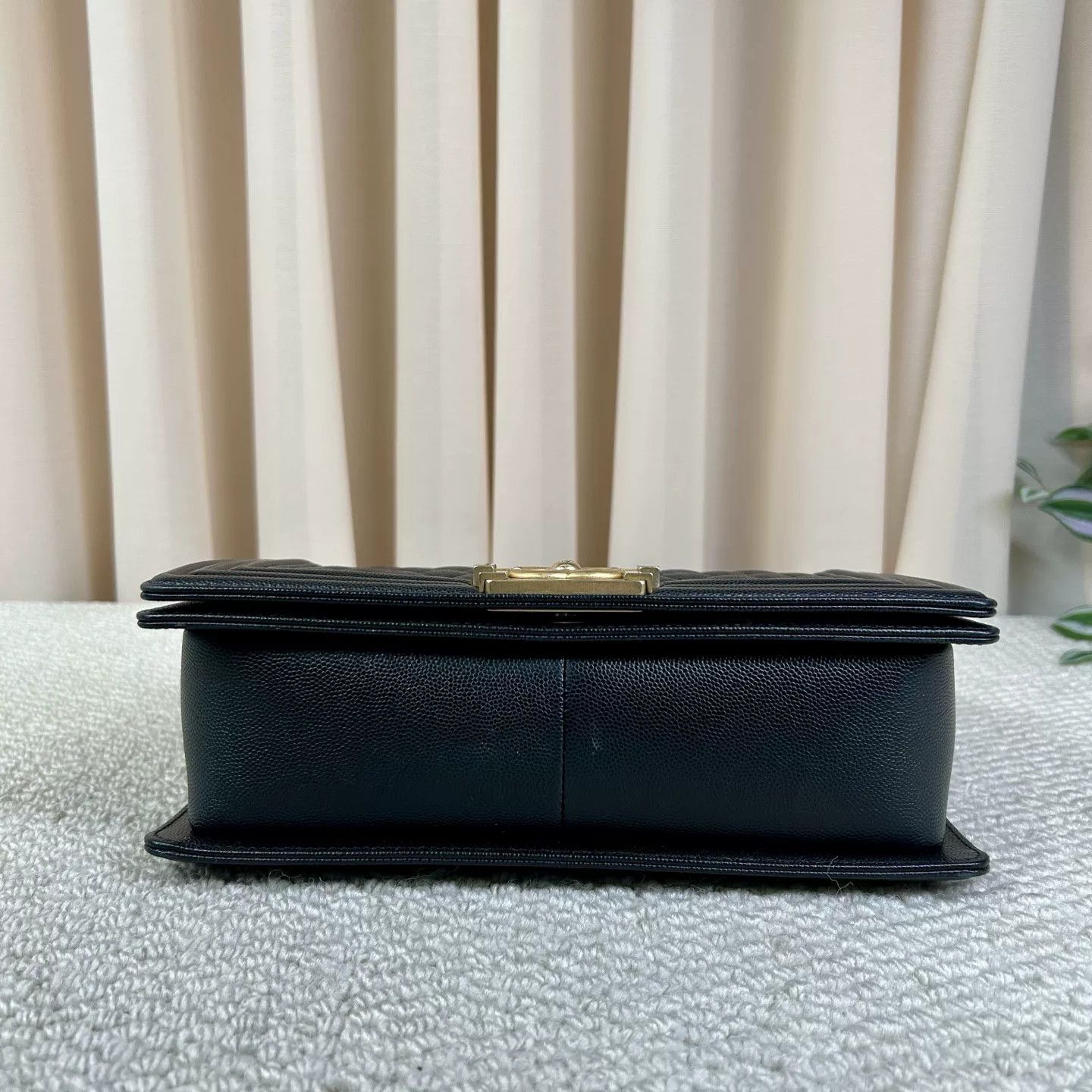 Chanel Pre-loved Bag Very good condition Size ONE SIZE - 3 Thumbnail