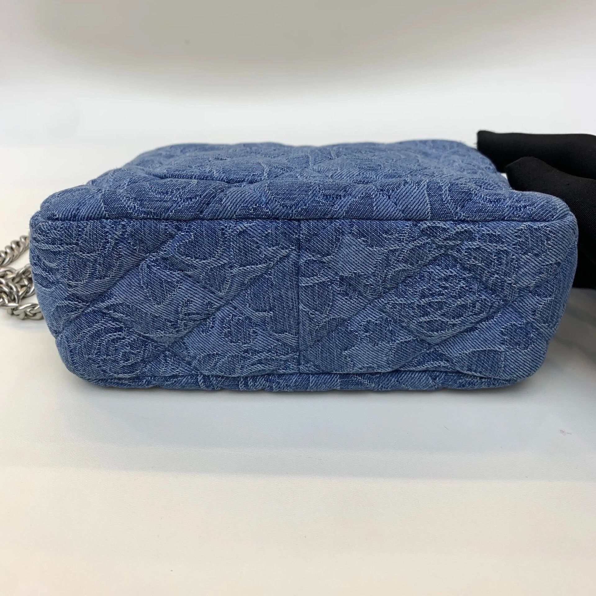 Chanel Pre-loved Bag Very good condition Size ONE SIZE - 6 Thumbnail