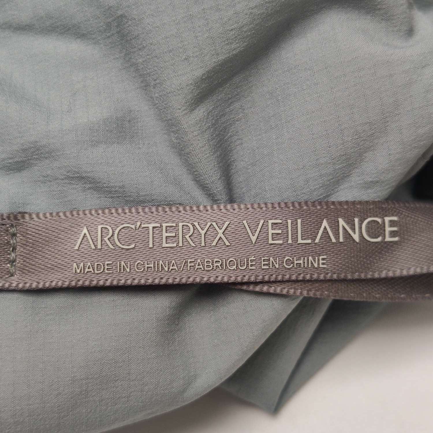 Arc'teryx Arc'teryx Atom Hooded Puffer Jacket M Size M / US 6-8 / IT 42-44 - 8 Thumbnail