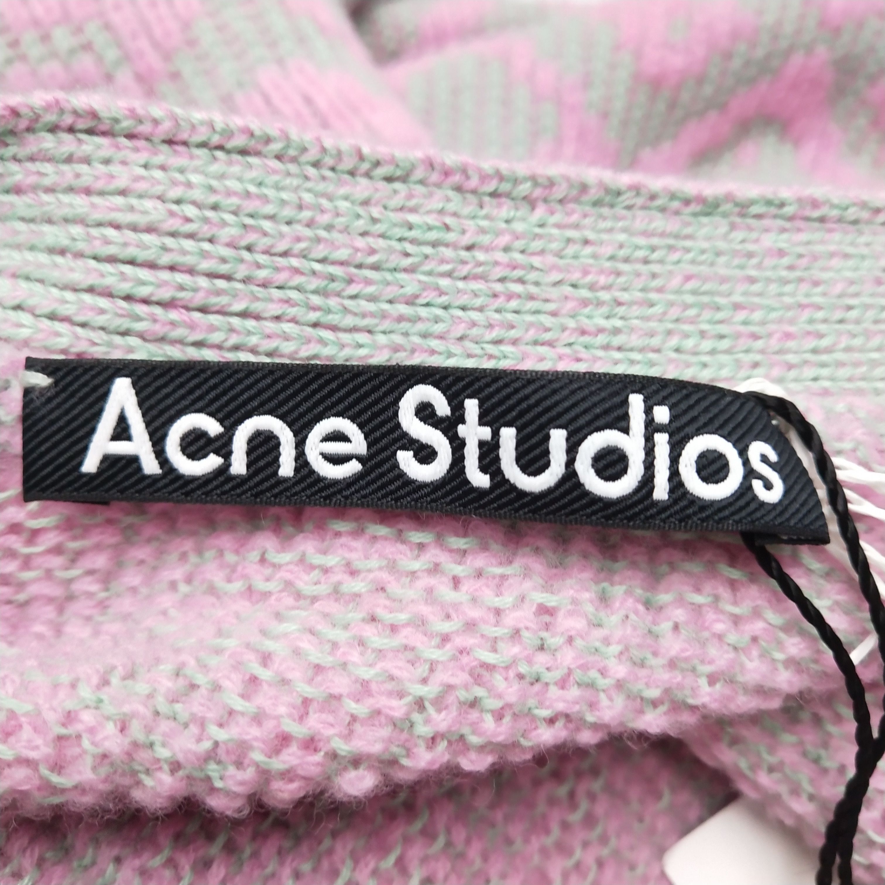 Acne Studios Acne Studios S Mohair Wool Blend V-Neck Cardigan Size XS / US 0-2 / IT 36-38 - 12 Thumbnail