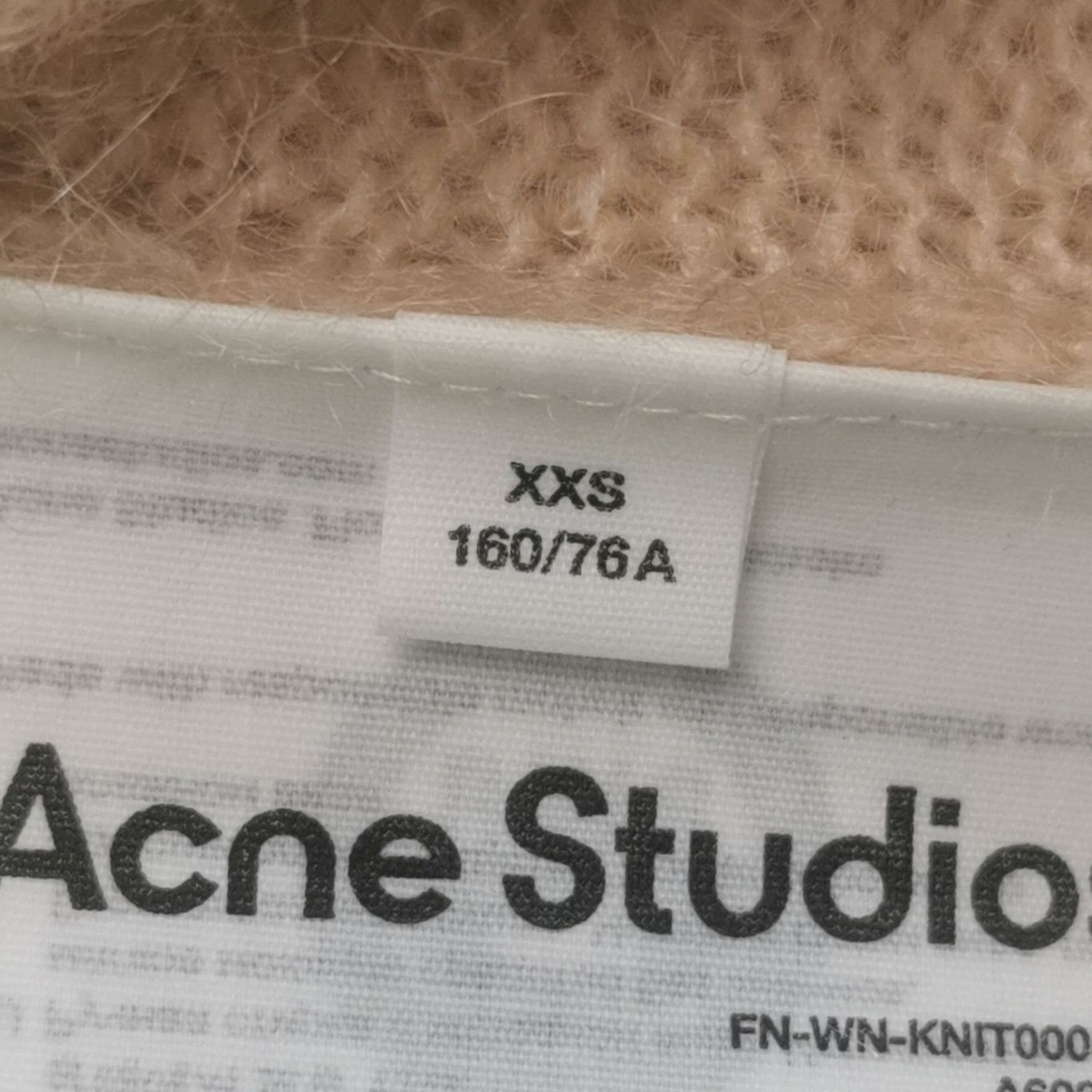Acne Studios Acne Studios XXS V-Neck Mohair Wool Sweater Size XXS / US 00 / IT 34 - 9 Thumbnail