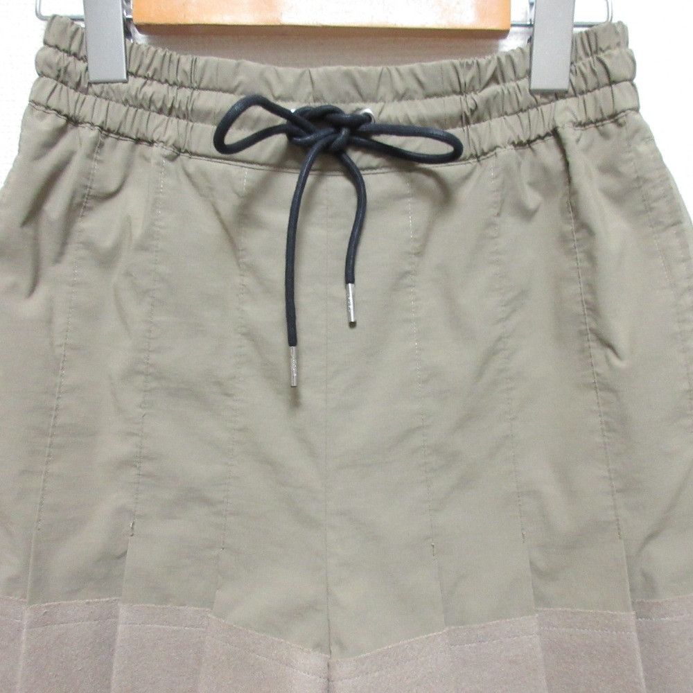 Sacai Sacai Sacai Pleats Wool Shorts Textile Shorts 23-06762 DUTY FREE for USA Size ONE SIZE - 3 Thumbnail