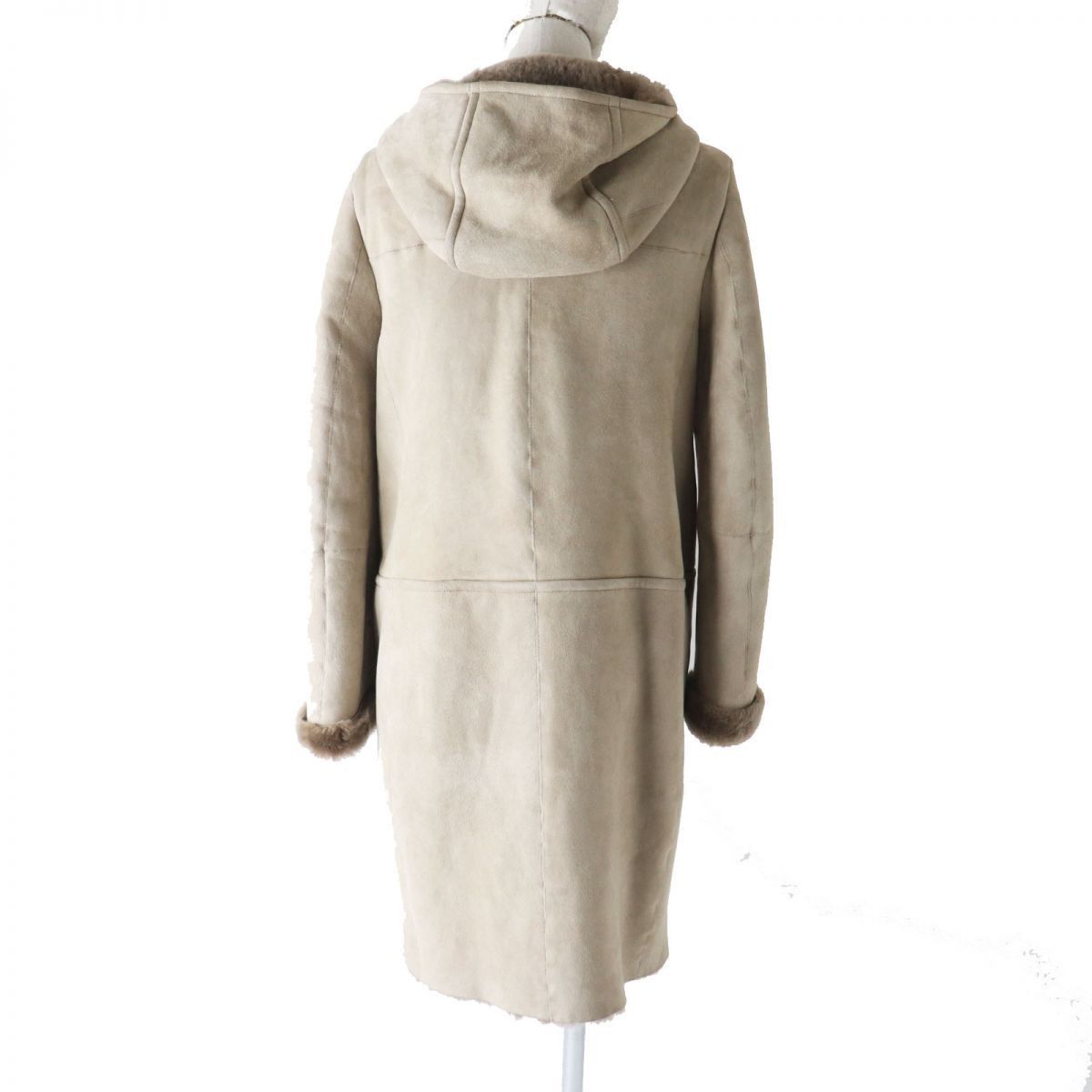 Max Mara Max Mara Max Mara S MaxMara Shearling Coat Fur Outerwear DUTY FREE for USA Size ONE SIZE - 3 Thumbnail
