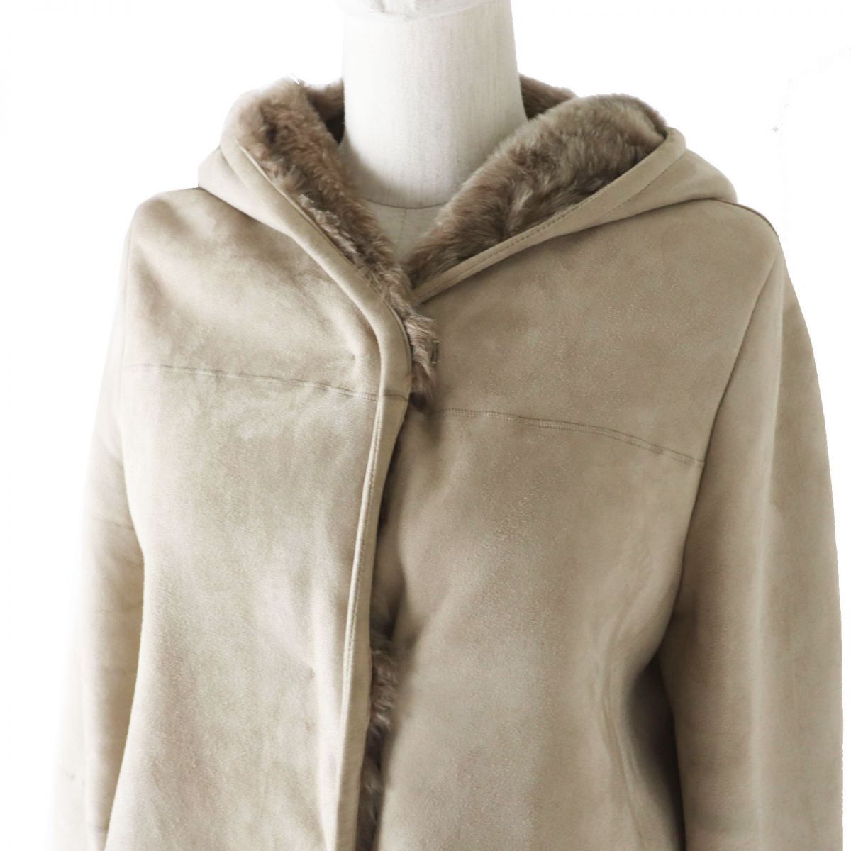 Max Mara Max Mara Max Mara S MaxMara Shearling Coat Fur Outerwear DUTY FREE for USA Size ONE SIZE - 4 Thumbnail