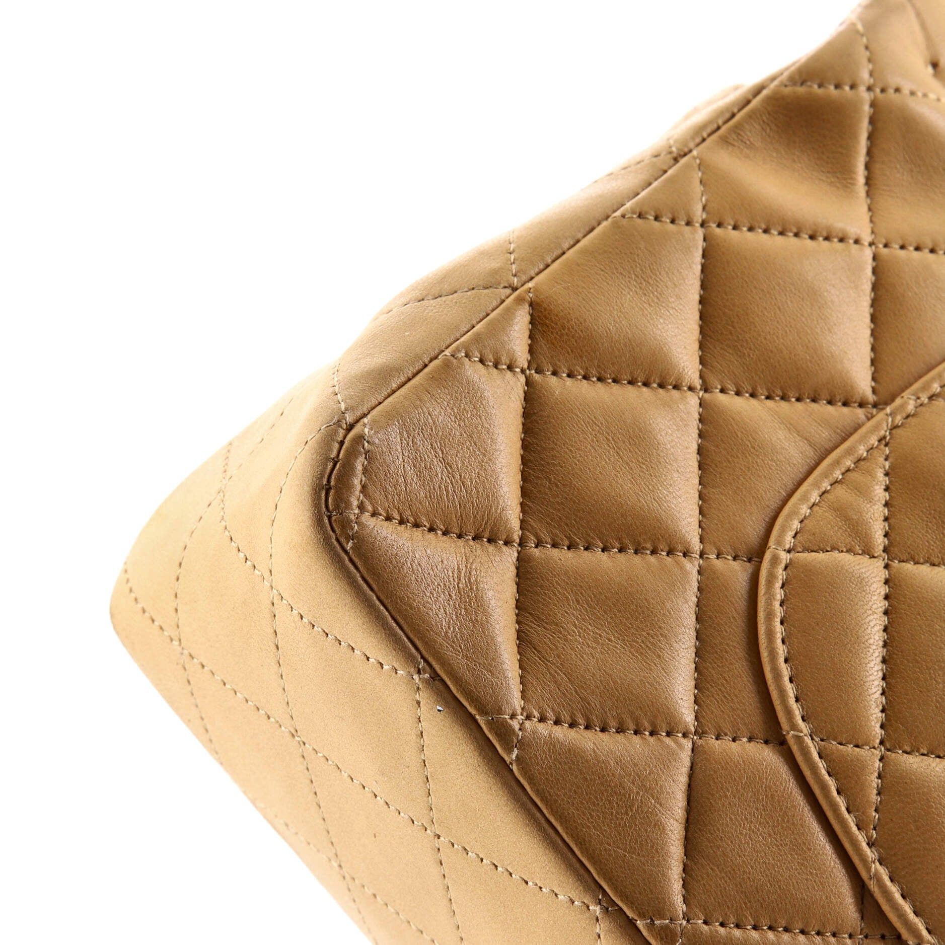 Chanel Vintage Classic Double Flap Bag Size ONE SIZE - 7 Thumbnail