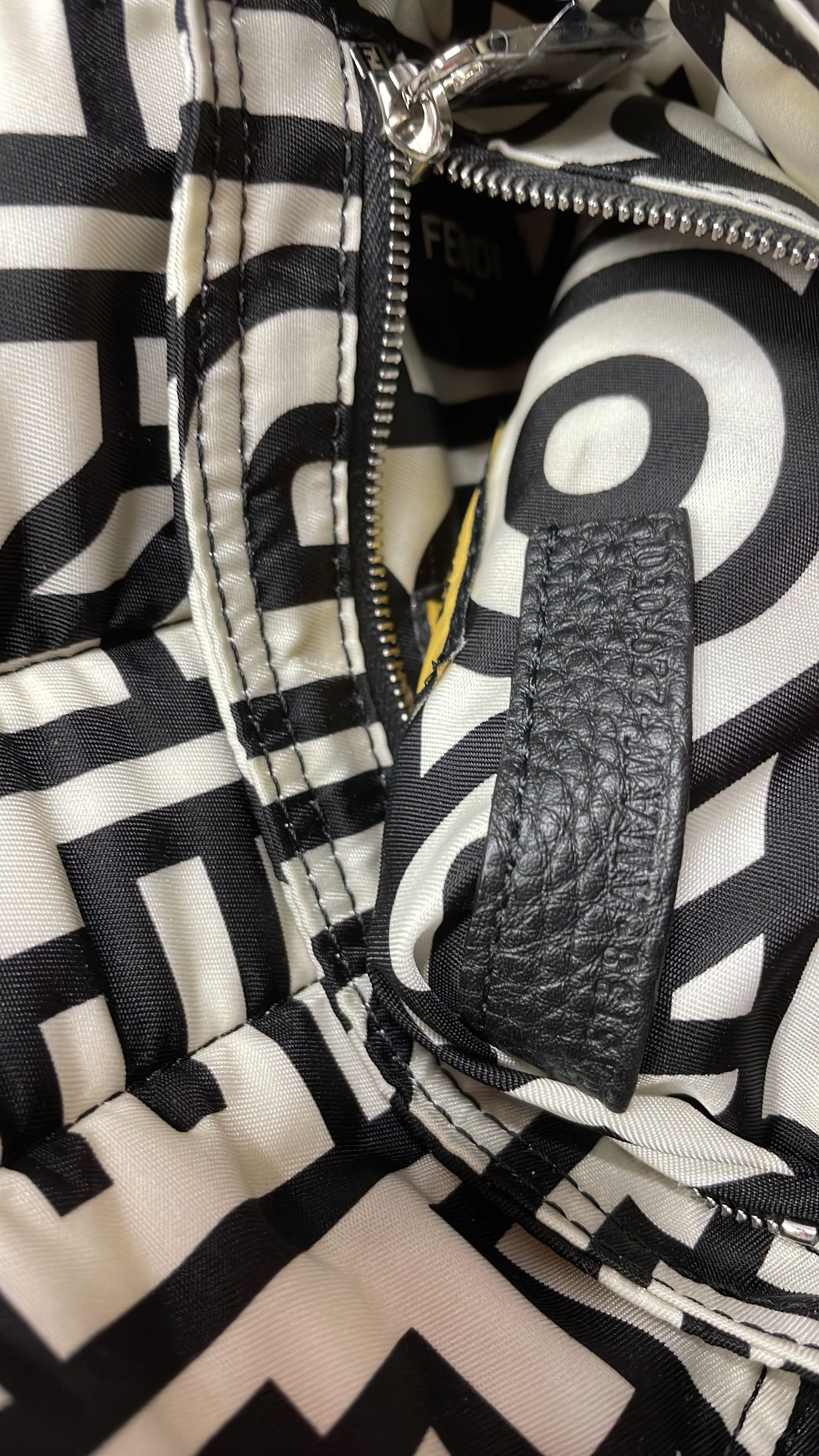 Fendi x Marc Jacobs Baguette NM Bag Size ONE SIZE - 9 Thumbnail