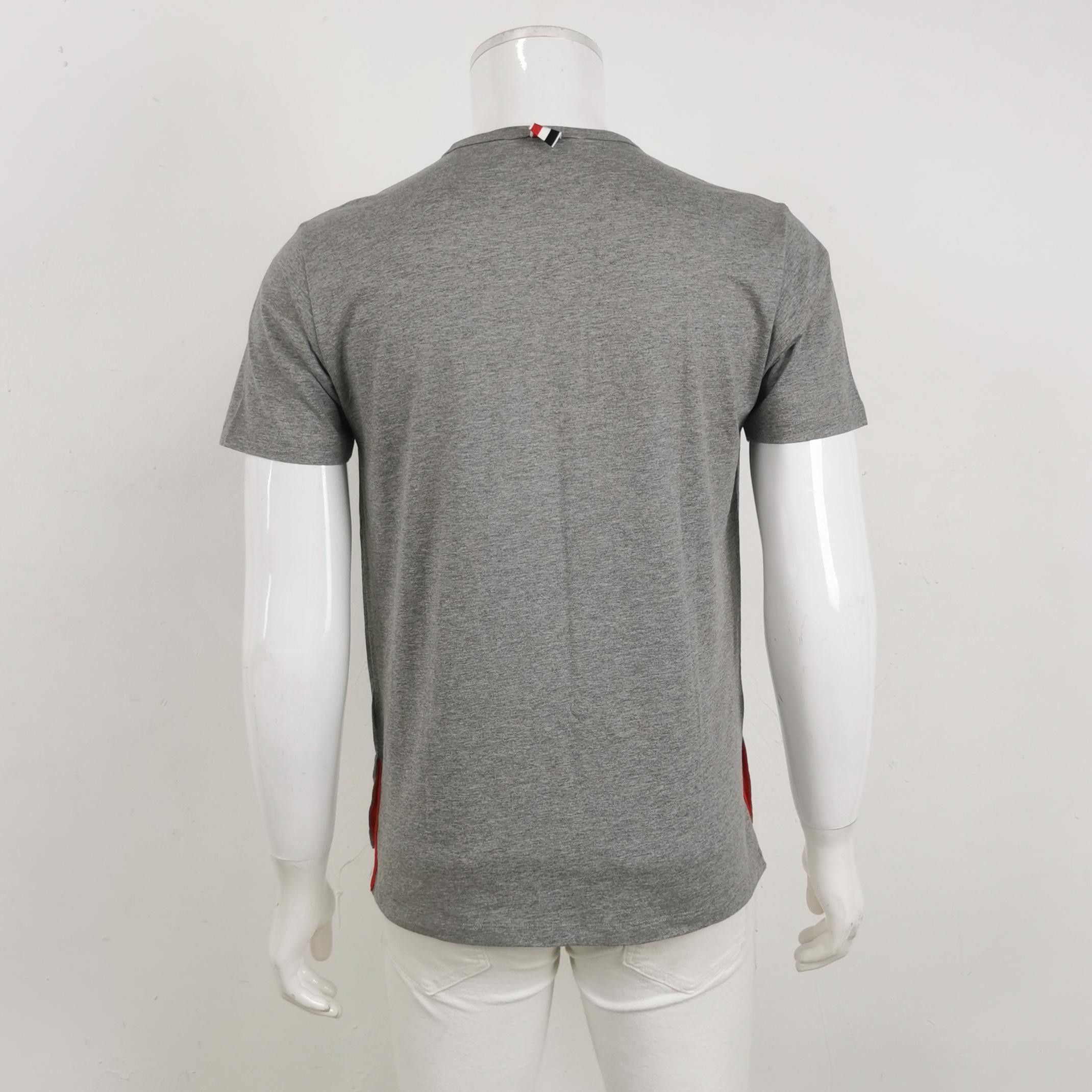 Thom Browne Thom Browne Gray Stripe Pocket Crewneck T-Shirt M Size US M / EU 48-50 / 2 - 3 Thumbnail