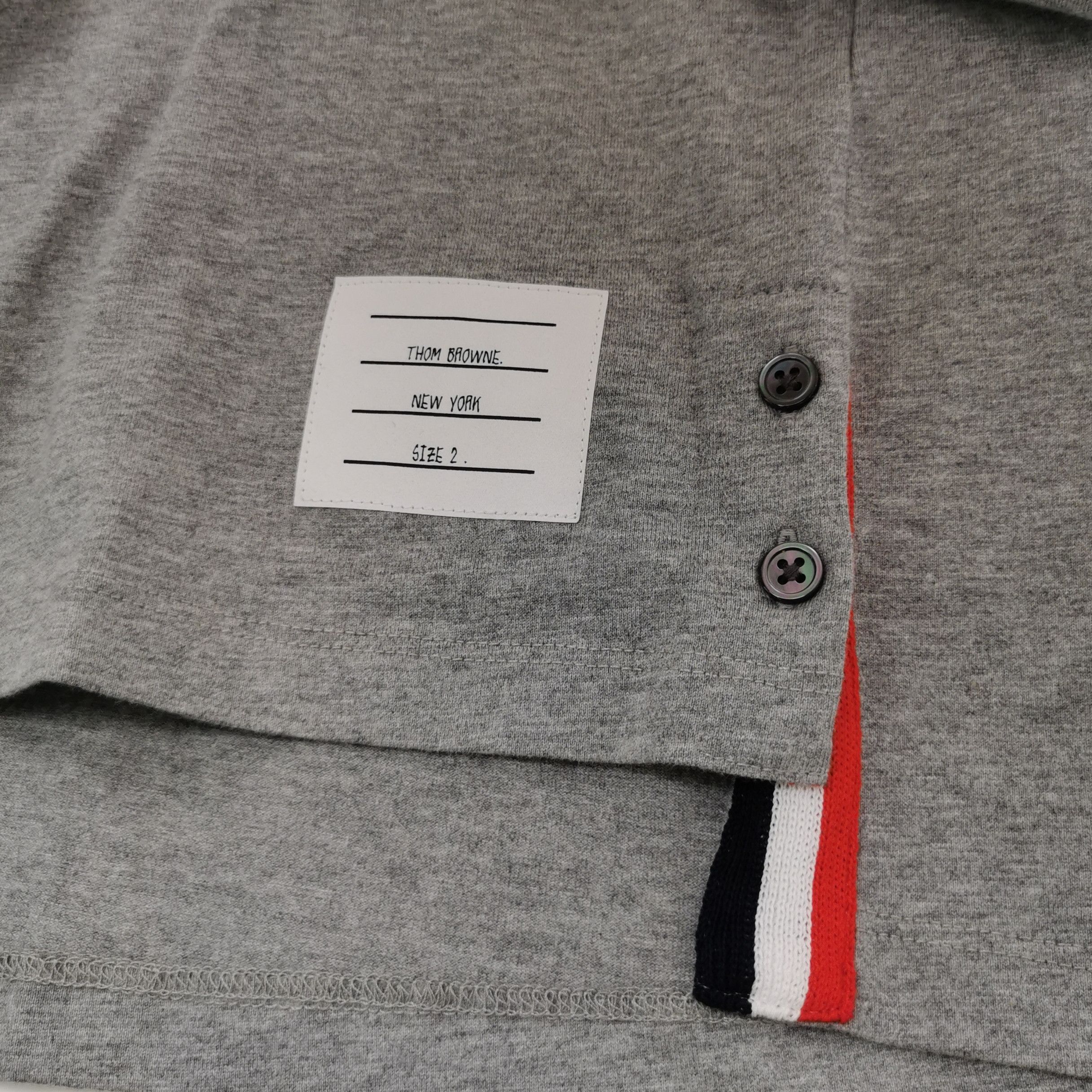 Thom Browne Thom Browne Gray Stripe Pocket Crewneck T-Shirt M Size US M / EU 48-50 / 2 - 5 Thumbnail