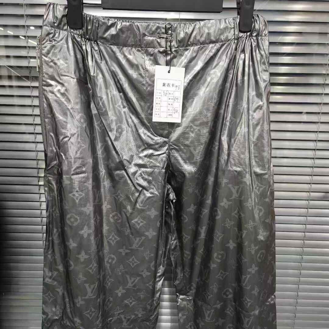 Louis Vuitton Louis Vuitton Silver Monogram Sweatpants Size 36" / US 14 / IT 50 - 3 Thumbnail