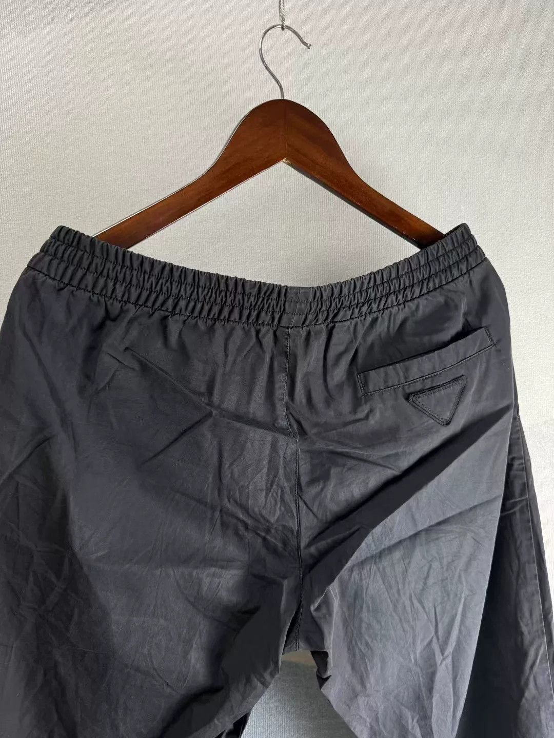 Prada Prada Black Back Triangle Logo Trousers L Size US 32 / EU 48 - 3 Thumbnail