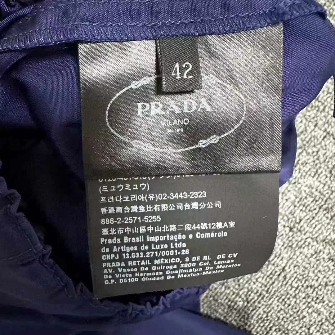 Prada Prada Blue Hem Logo Shorts Size US 26 / EU 42 - 4 Thumbnail