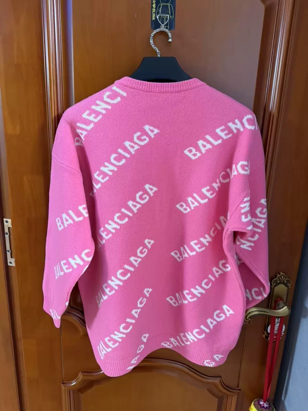 Balenciaga Balenciaga Pink Print Sweater M Size M / US 6-8 / IT 42-44 - 2 Thumbnail