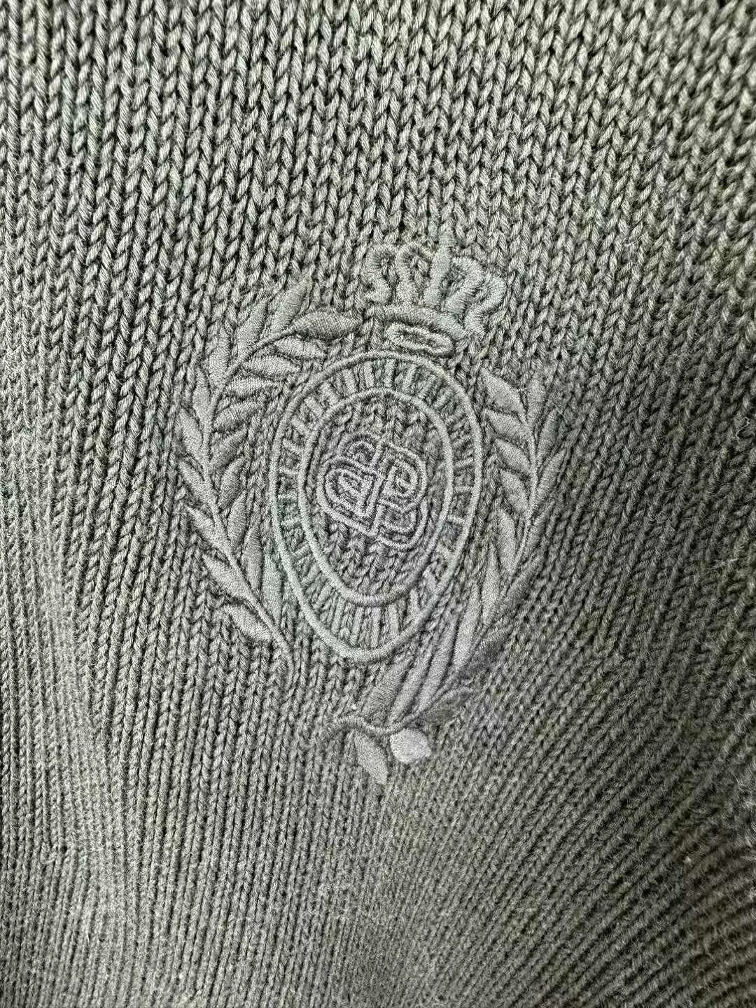 Balenciaga Balenciaga Oversized Twisted Crown Wheat Sweater XS Size US XS / EU 42 / 0 - 4 Thumbnail