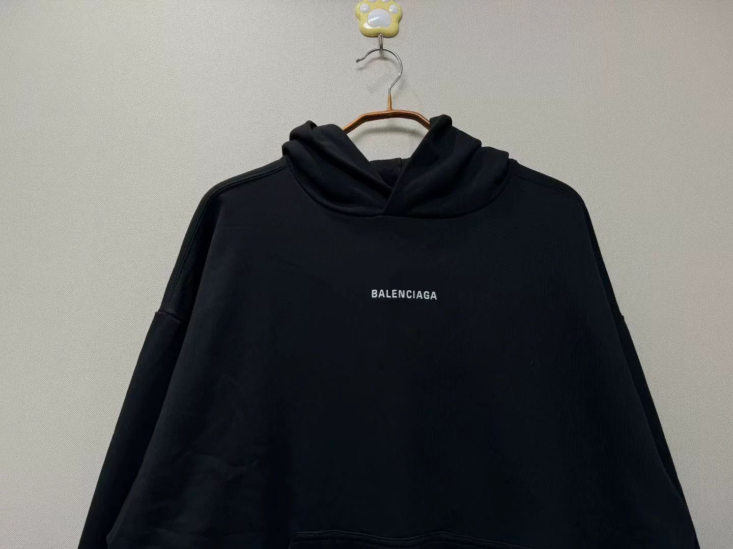 Balenciaga BALENCIAGA New Black Embroidered Letter Hoodie Size US M / EU 48-50 / 2 - 2 Thumbnail