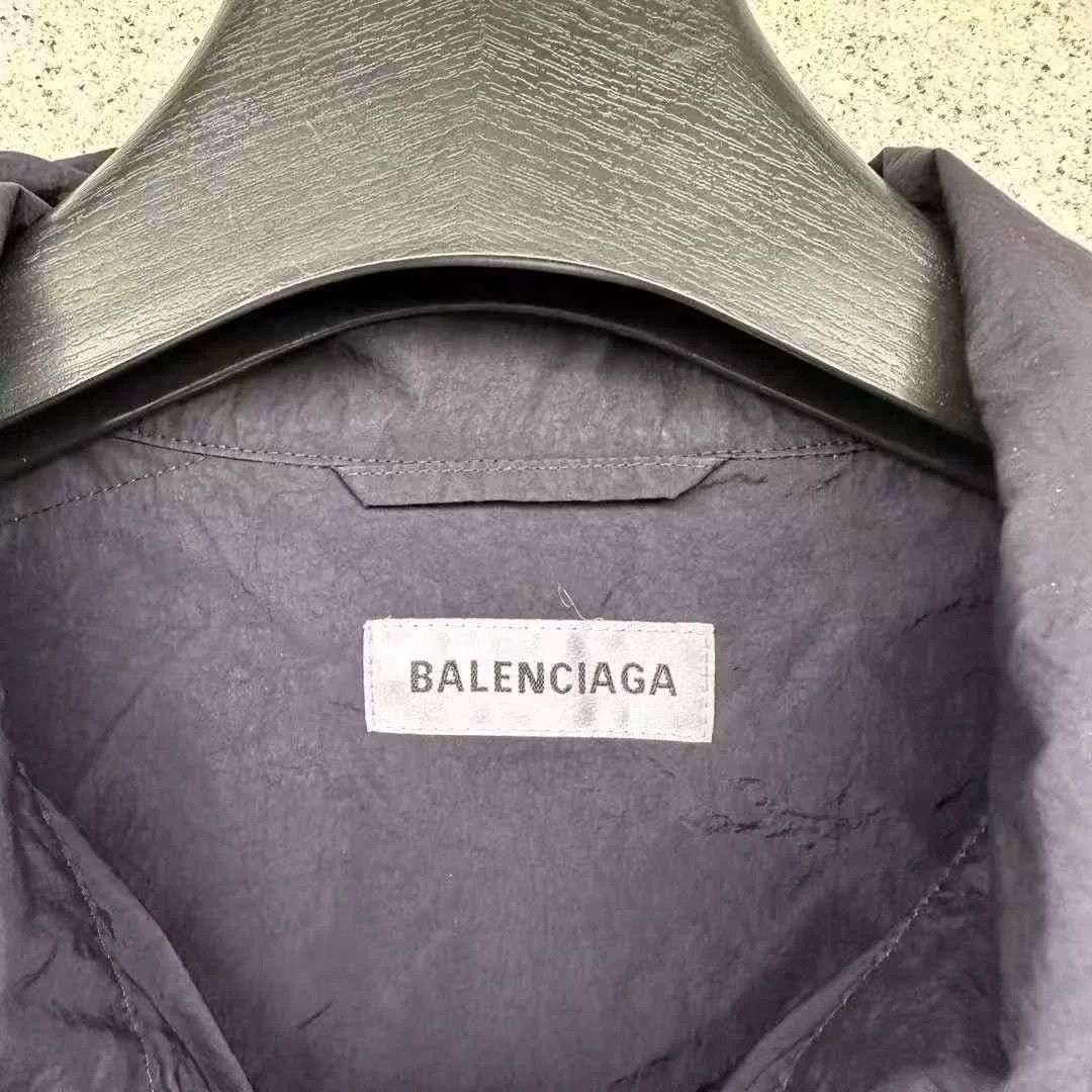 Balenciaga Balenciaga Black Green Windbreaker Size S / US 4 / IT 40 - 2 Thumbnail
