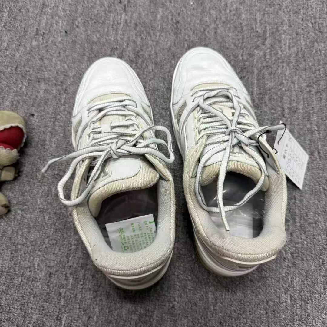 Louis Vuitton Louis Vuitton White Trainer Size 42 Size US 9 / EU 42 - 5 Thumbnail