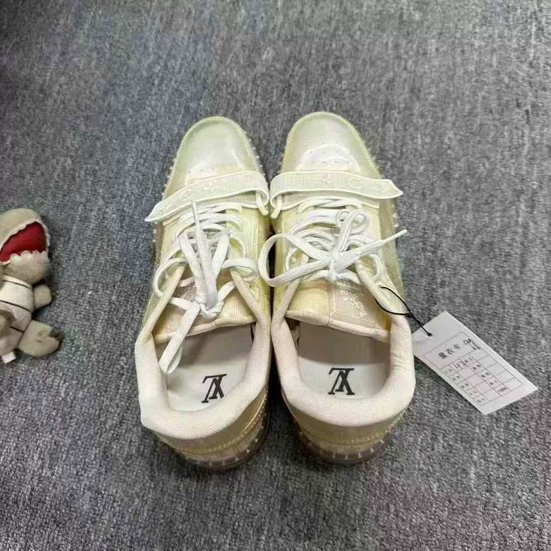 Louis Vuitton Louis Vuitton Transparent Trainer Size 42 Size US 9 / EU 42 - 5 Thumbnail