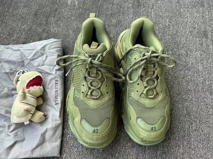 Balenciaga Balenciaga Triple S Army Green Size 42 Size US 9 / EU 42 - 5 Thumbnail