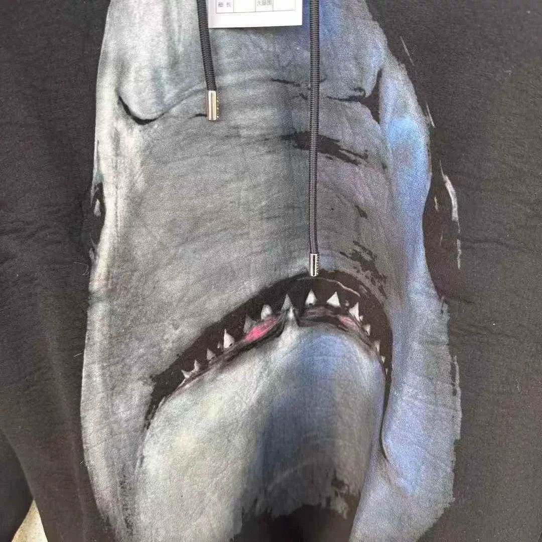 Givenchy Givenchy Shark Hoodie M Size US M / EU 48-50 / 2 - 3 Thumbnail