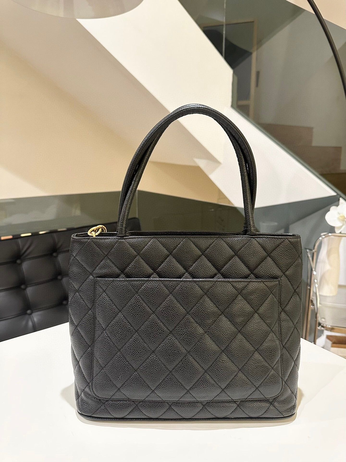 Chanel Pre-loved Bag Very good condition Size ONE SIZE - 2 Thumbnail