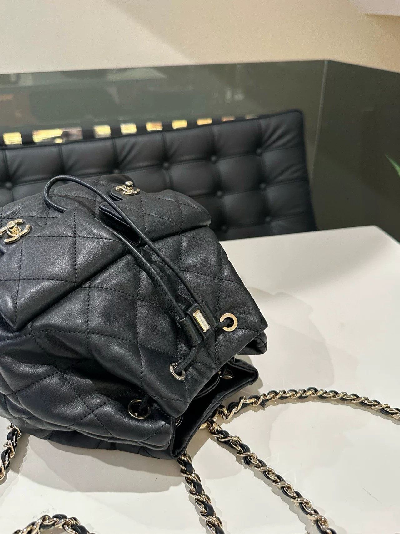 Chanel Pre-loved Bag Very good condition Size ONE SIZE - 6 Thumbnail