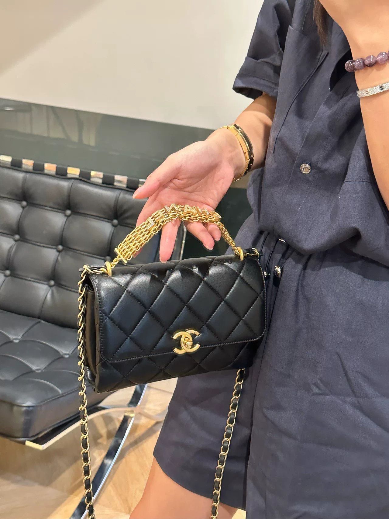 Chanel Pre-loved Bag Very good condition Size ONE SIZE - 7 Thumbnail