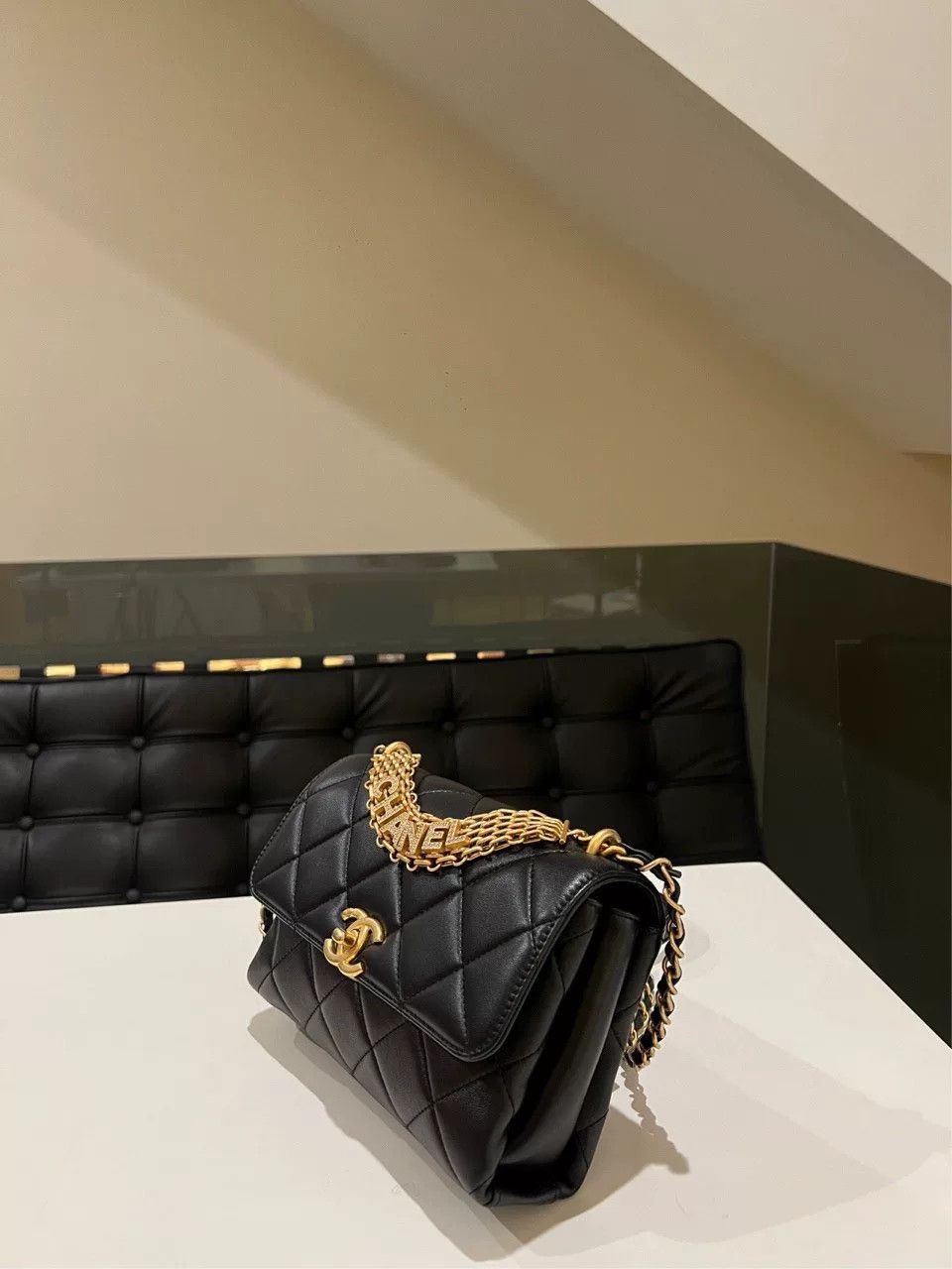 Chanel Pre-loved Bag Very good condition Size ONE SIZE - 3 Thumbnail