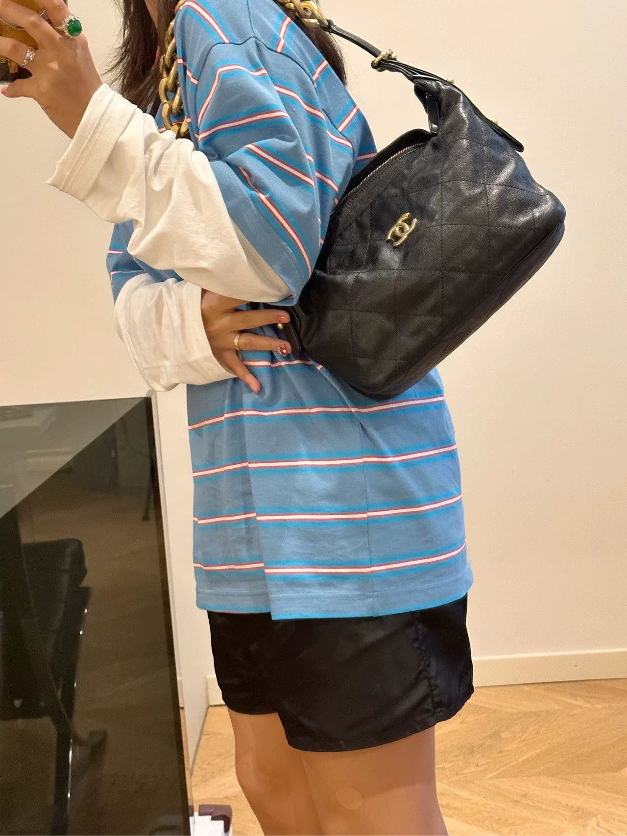 Chanel Pre-loved Bag Very good condition Size ONE SIZE - 7 Thumbnail