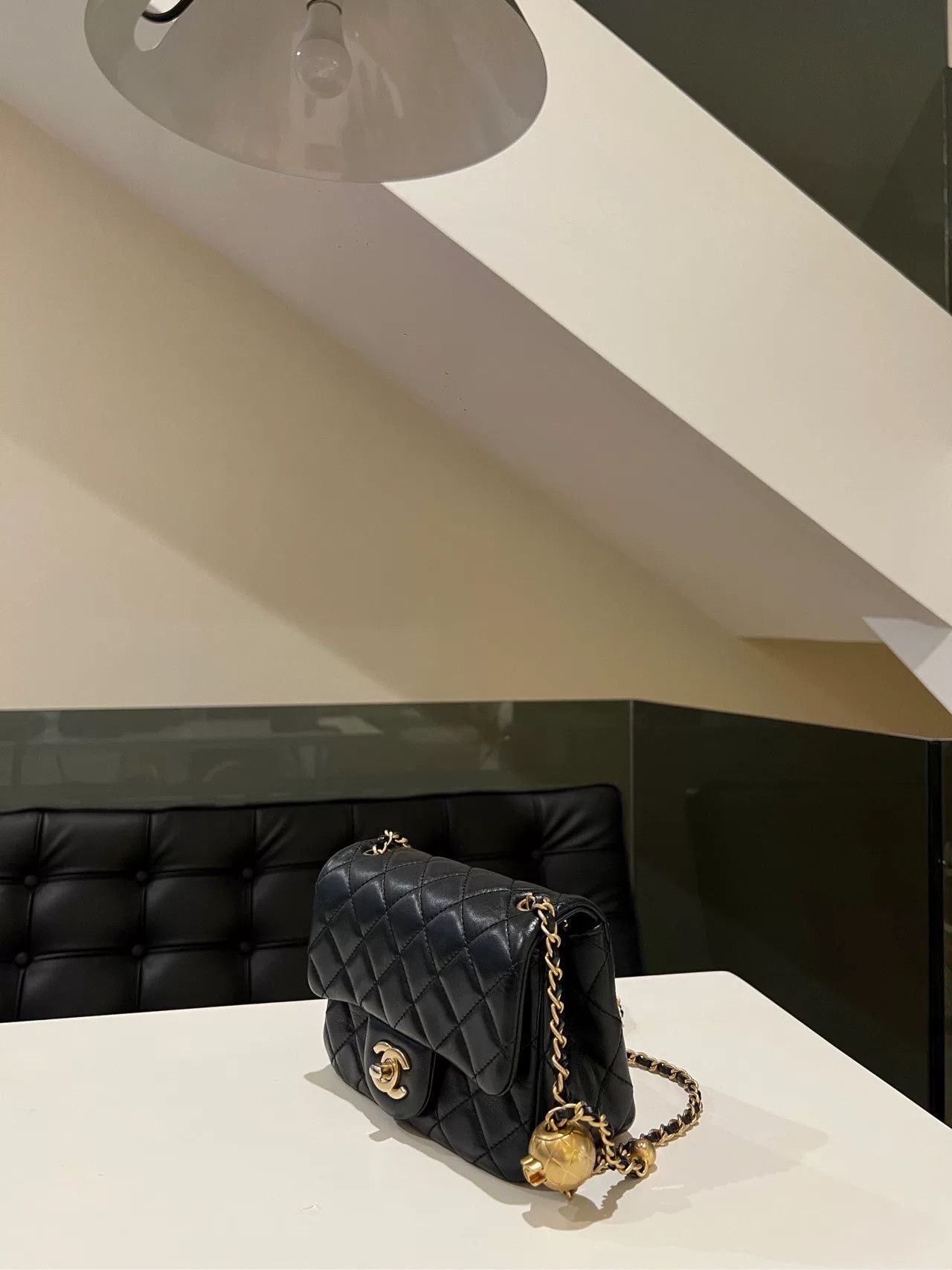Chanel Pre-loved Bag Very good condition Size ONE SIZE - 3 Thumbnail