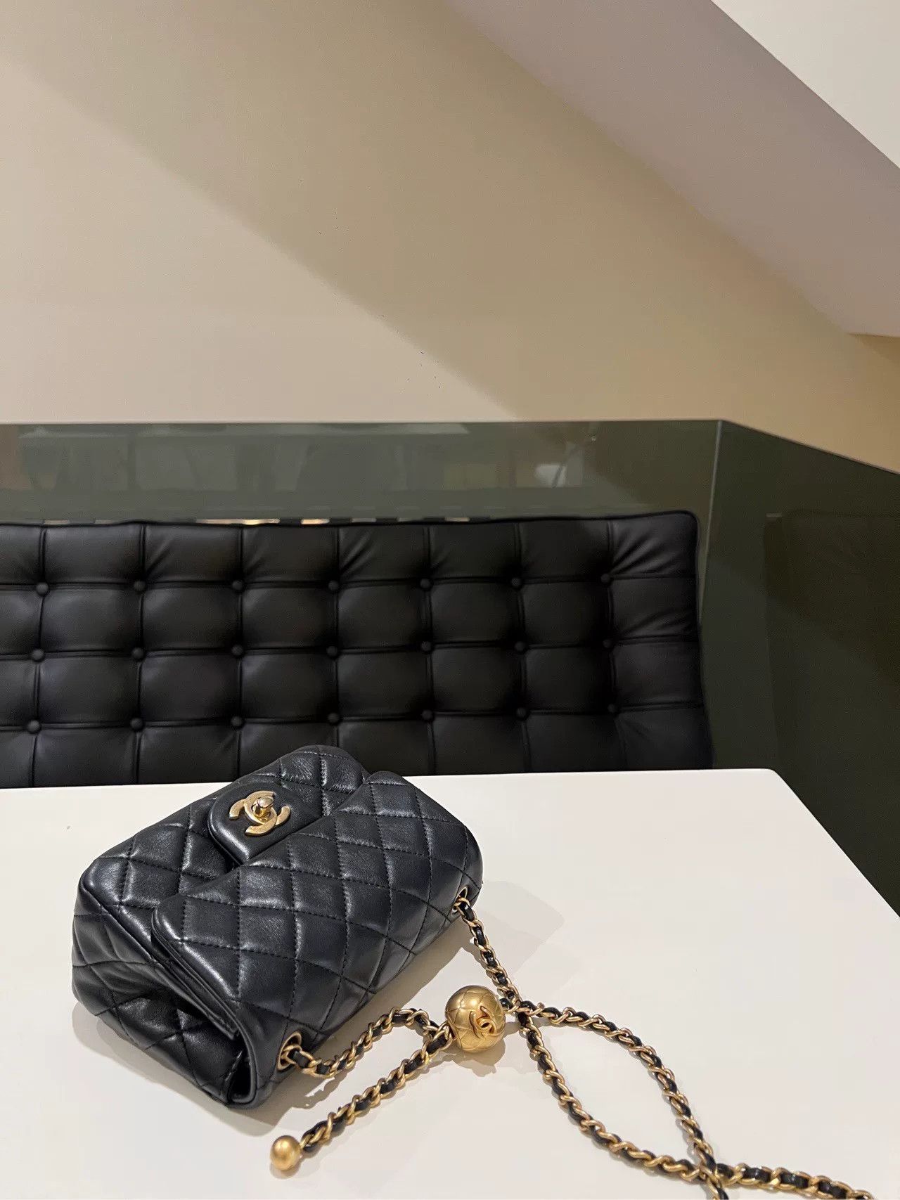 Chanel Pre-loved Bag Very good condition Size ONE SIZE - 6 Thumbnail