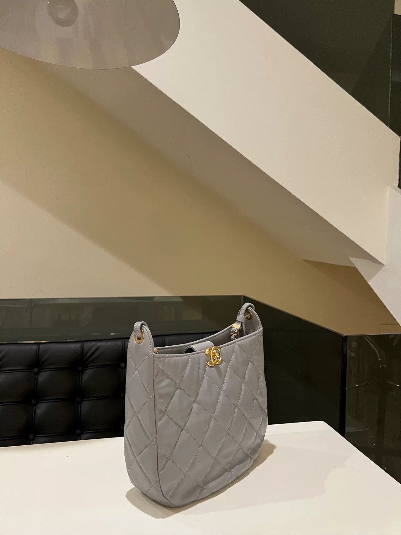 Chanel Pre-loved Bag Very good condition Size ONE SIZE - 2 Thumbnail