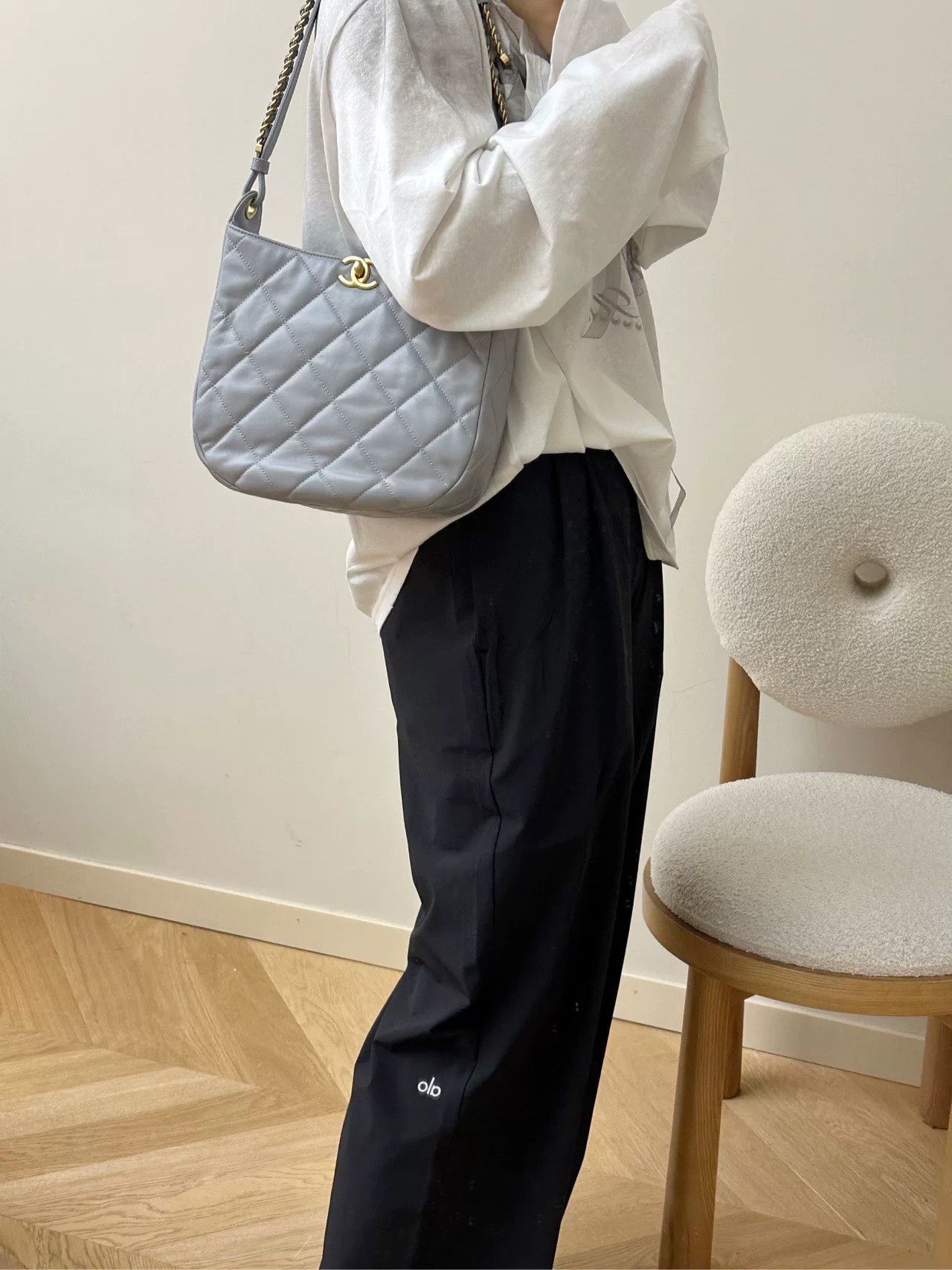 Chanel Pre-loved Bag Very good condition Size ONE SIZE - 7 Thumbnail
