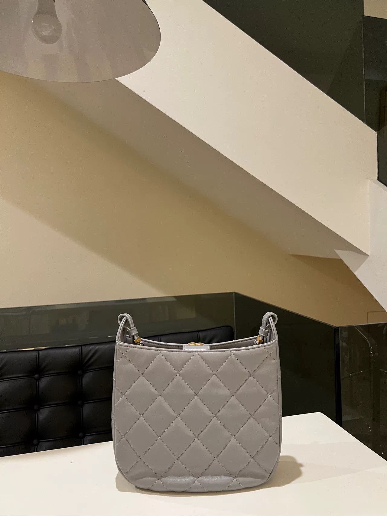 Chanel Pre-loved Bag Very good condition Size ONE SIZE - 4 Thumbnail