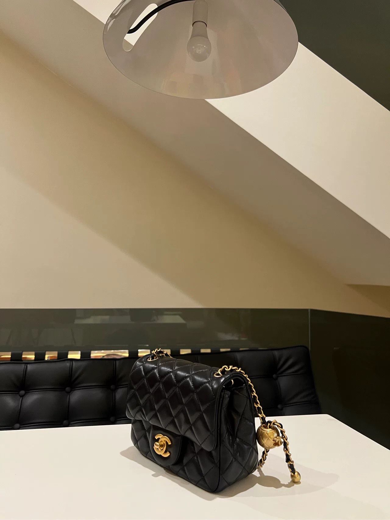 Chanel Pre-loved Bag Very good condition Size ONE SIZE - 3 Thumbnail