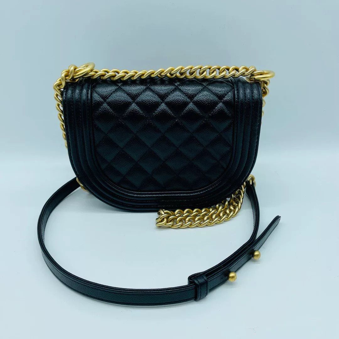 Chanel Pre-loved Bag Very good condition Size ONE SIZE - 2 Thumbnail