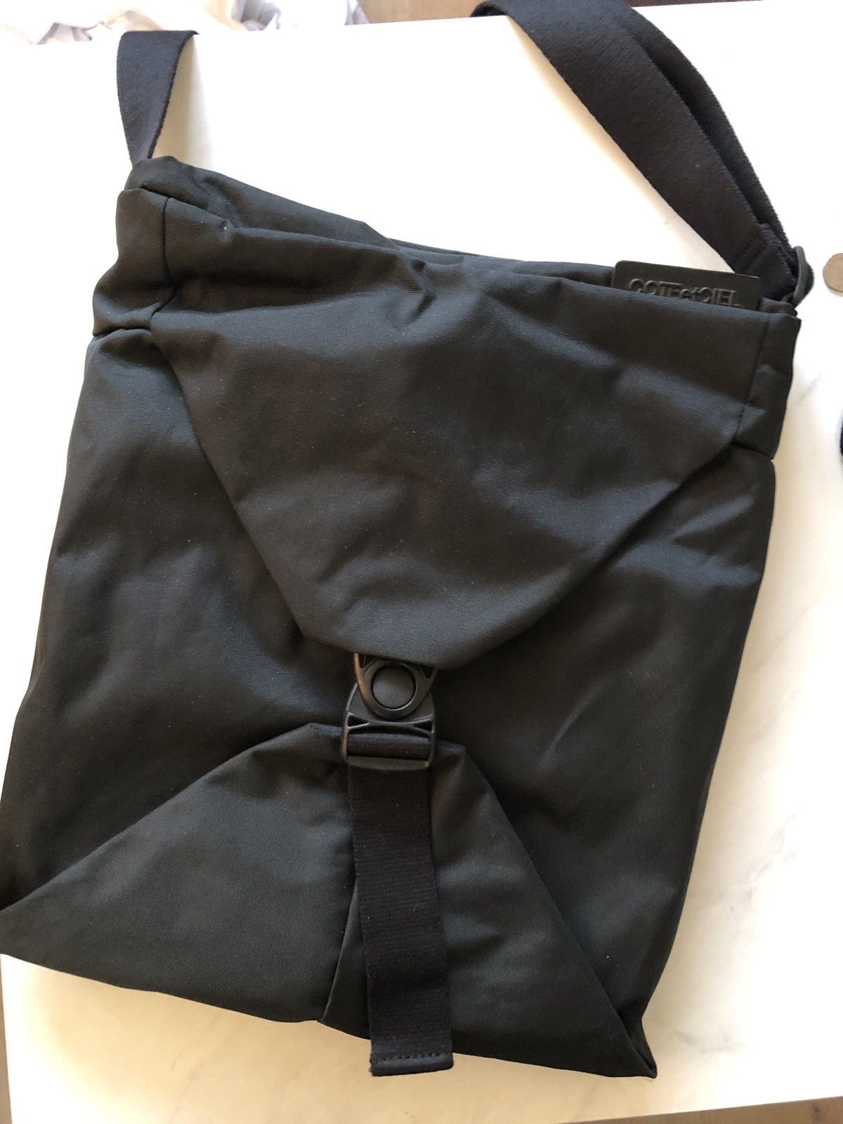★TOUT Y EST★ Ciel Tote Shoulder Bag Crinkled Black 09M1210 Cote&Ciel Cote et Ciel Black Vertical Tote Laptop Bag 15