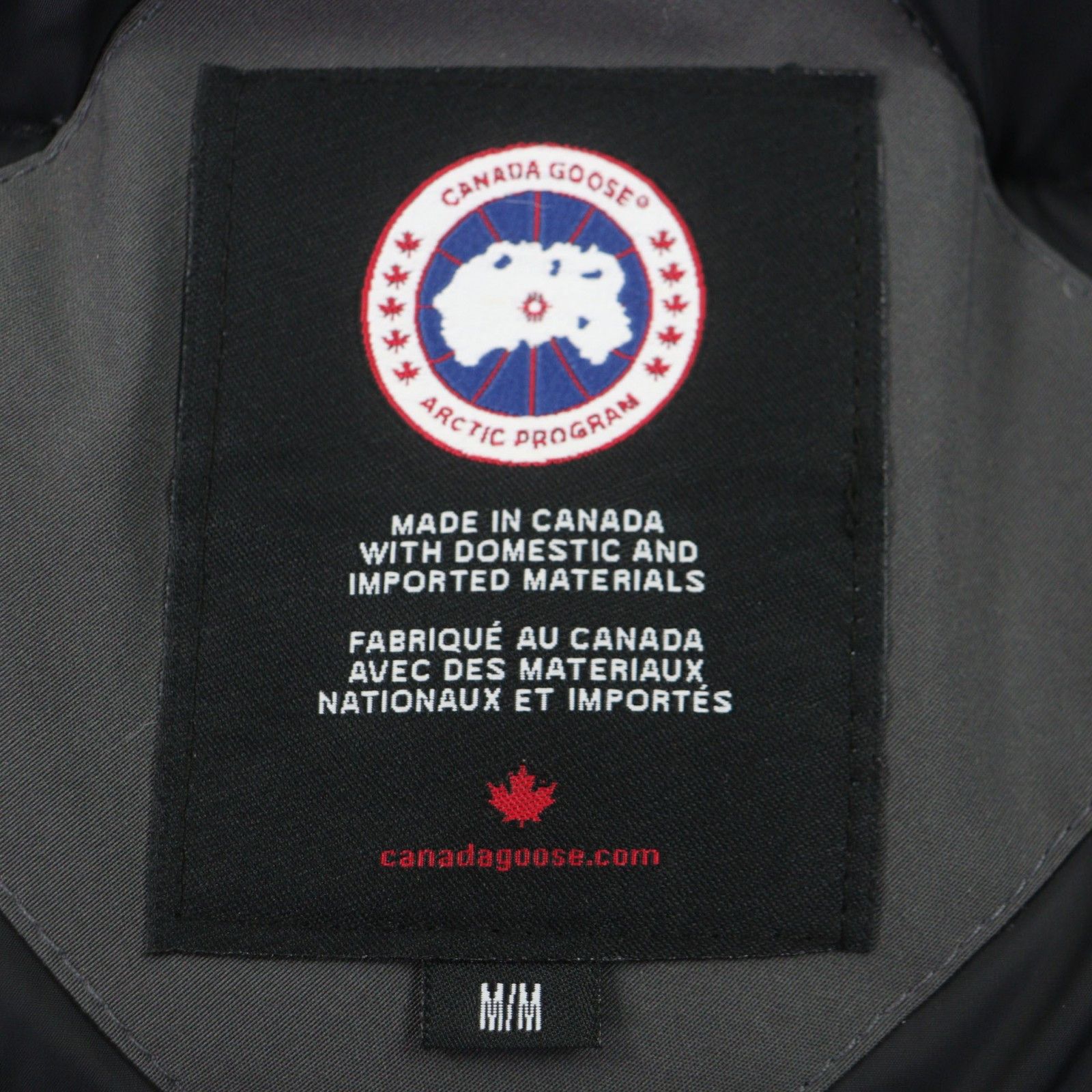 Canada Goose Canada Goose Canada Goose Borden Bomber Down Jacket Textile Outerwear 7968M DUTY FREE for USA Size ONE SIZE - 10 Thumbnail