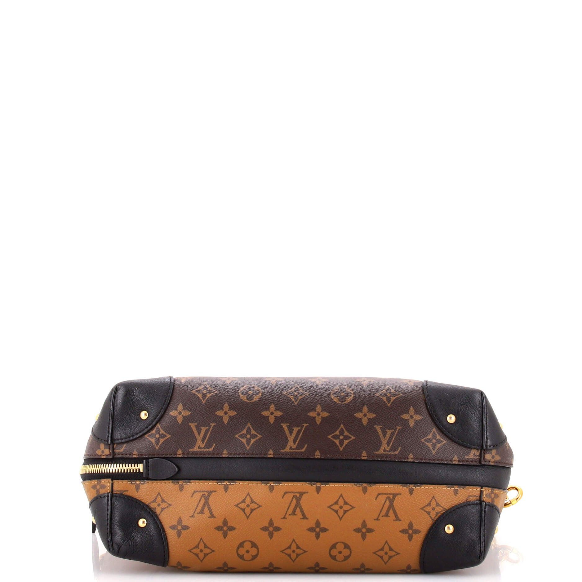 Louis Vuitton Triangle Softy Bag Size ONE SIZE - 4 Thumbnail