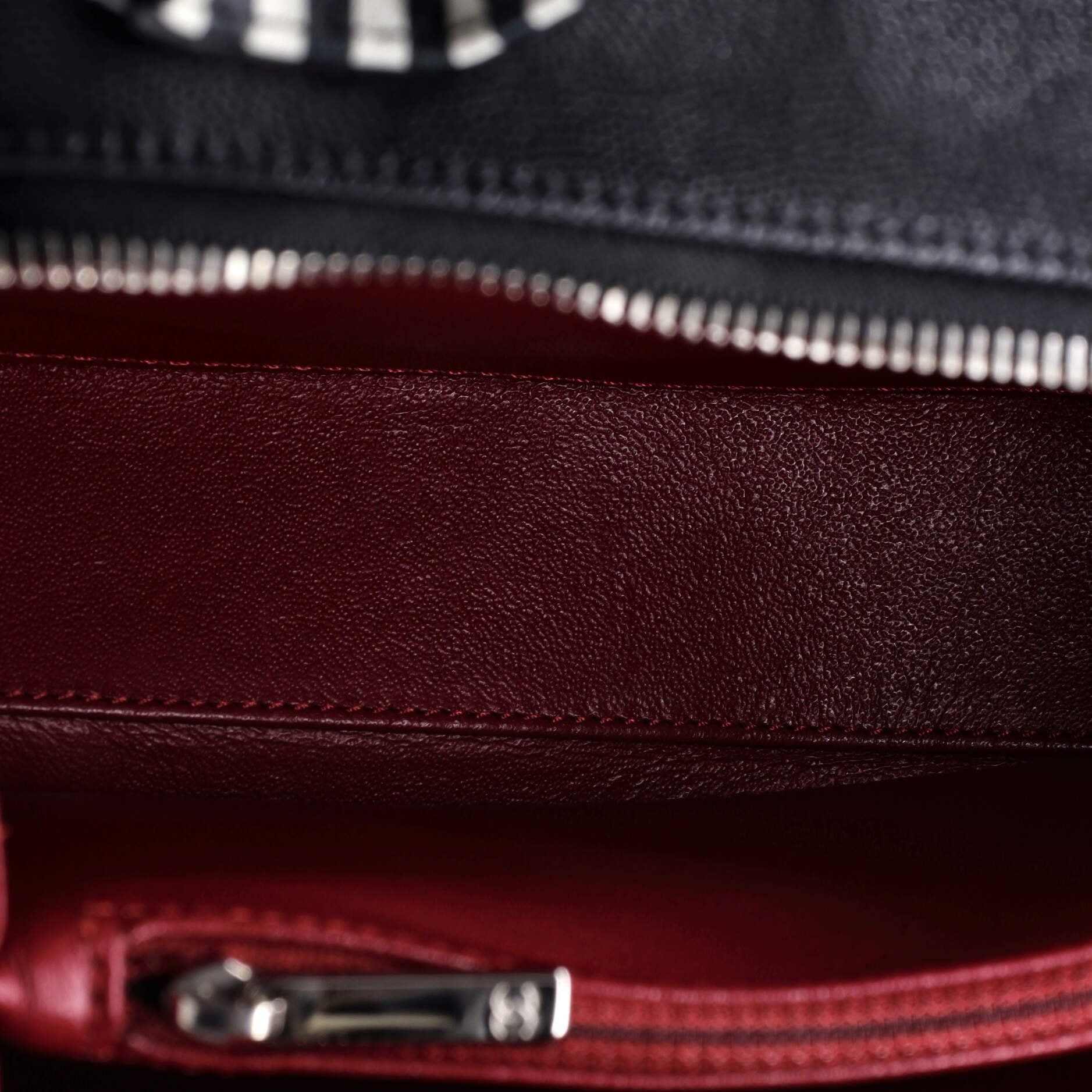 Chanel Filigree Vanity Case Size ONE SIZE - 5 Thumbnail
