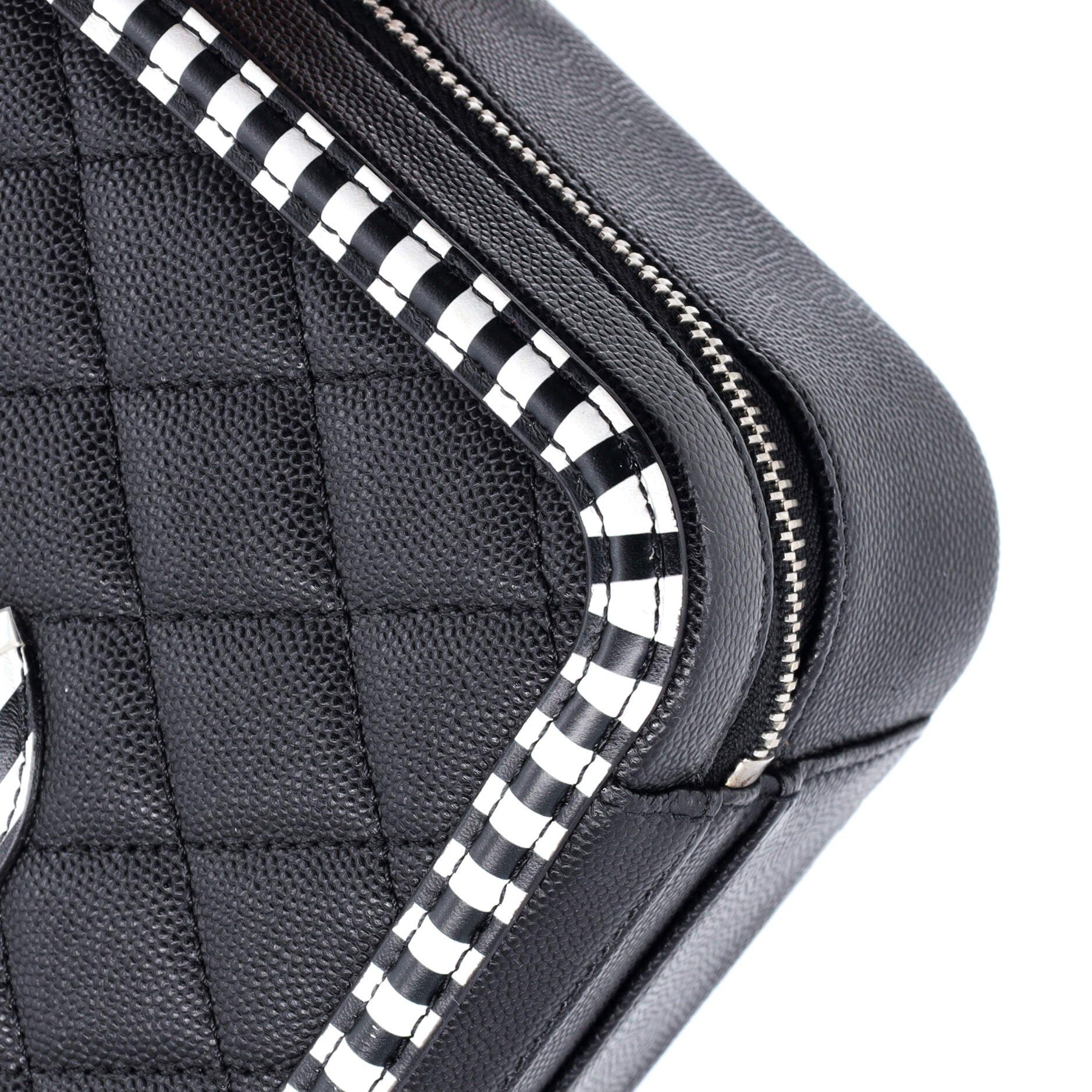 Chanel Filigree Vanity Case Size ONE SIZE - 7 Thumbnail