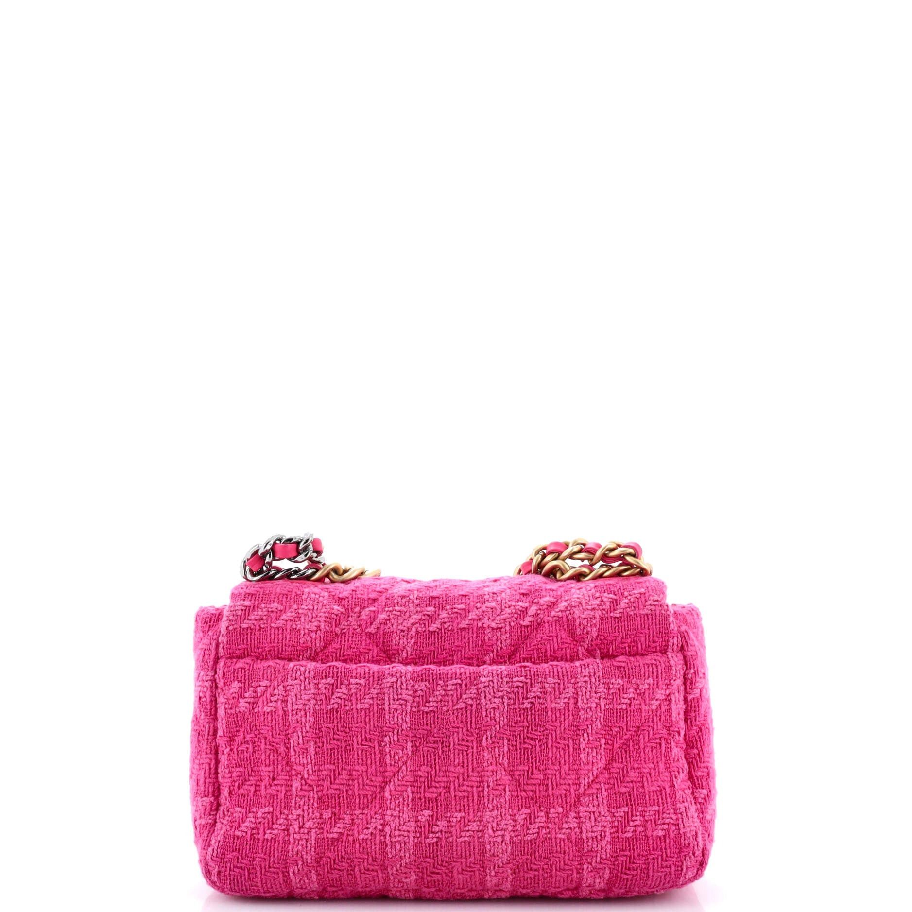 Chanel 19 Flap Bag Size ONE SIZE - 4 Thumbnail