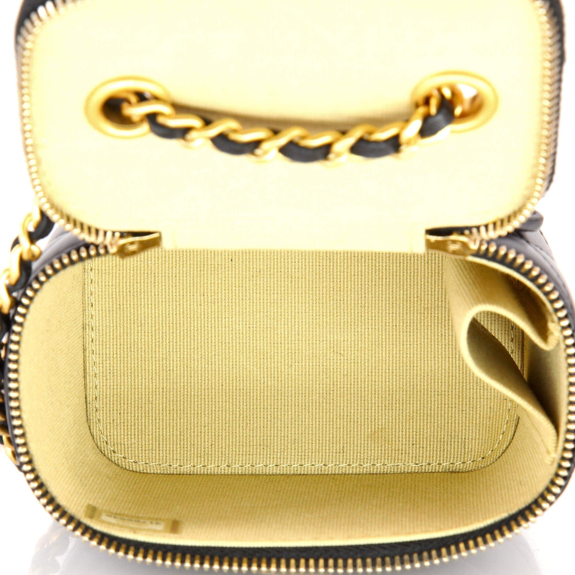 Chanel Pearl Crush Vanity Case with Chain Size ONE SIZE - 5 Thumbnail