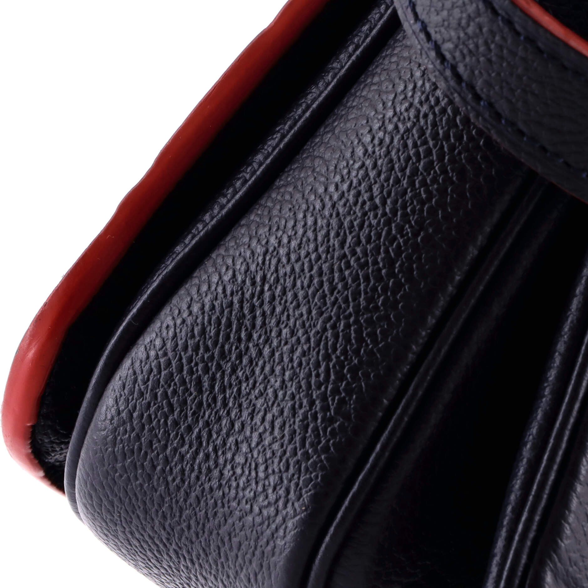 Louis Vuitton Pochette Metis Size ONE SIZE - 8 Thumbnail