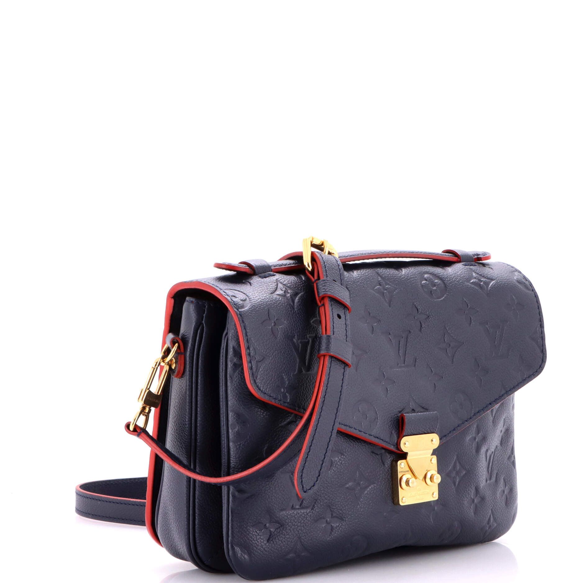 Louis Vuitton Pochette Metis Size ONE SIZE - 2 Thumbnail