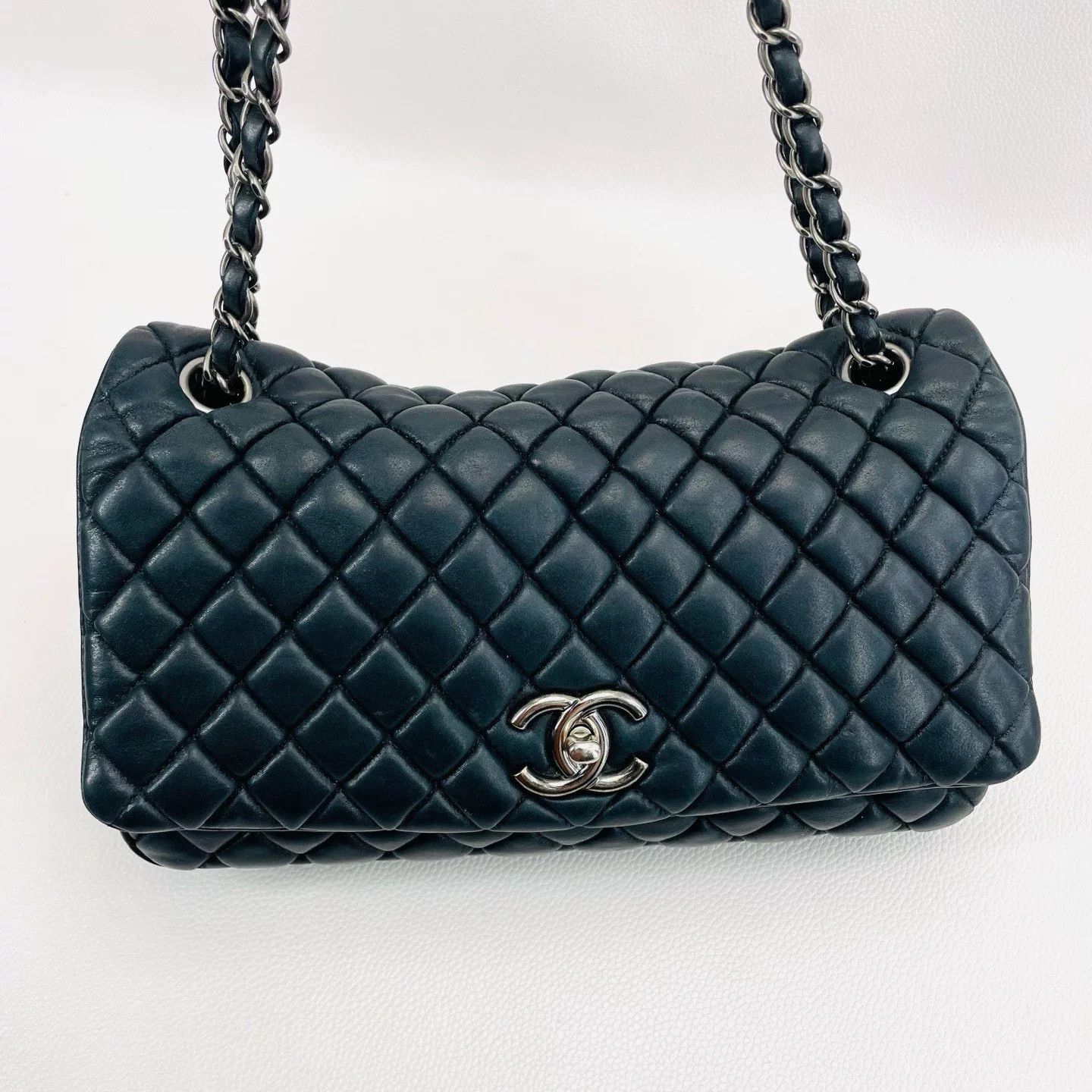 Chanel Pre-loved Bag Very good condition Size ONE SIZE - 2 Thumbnail